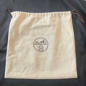 Hermes dust bag 12x12”